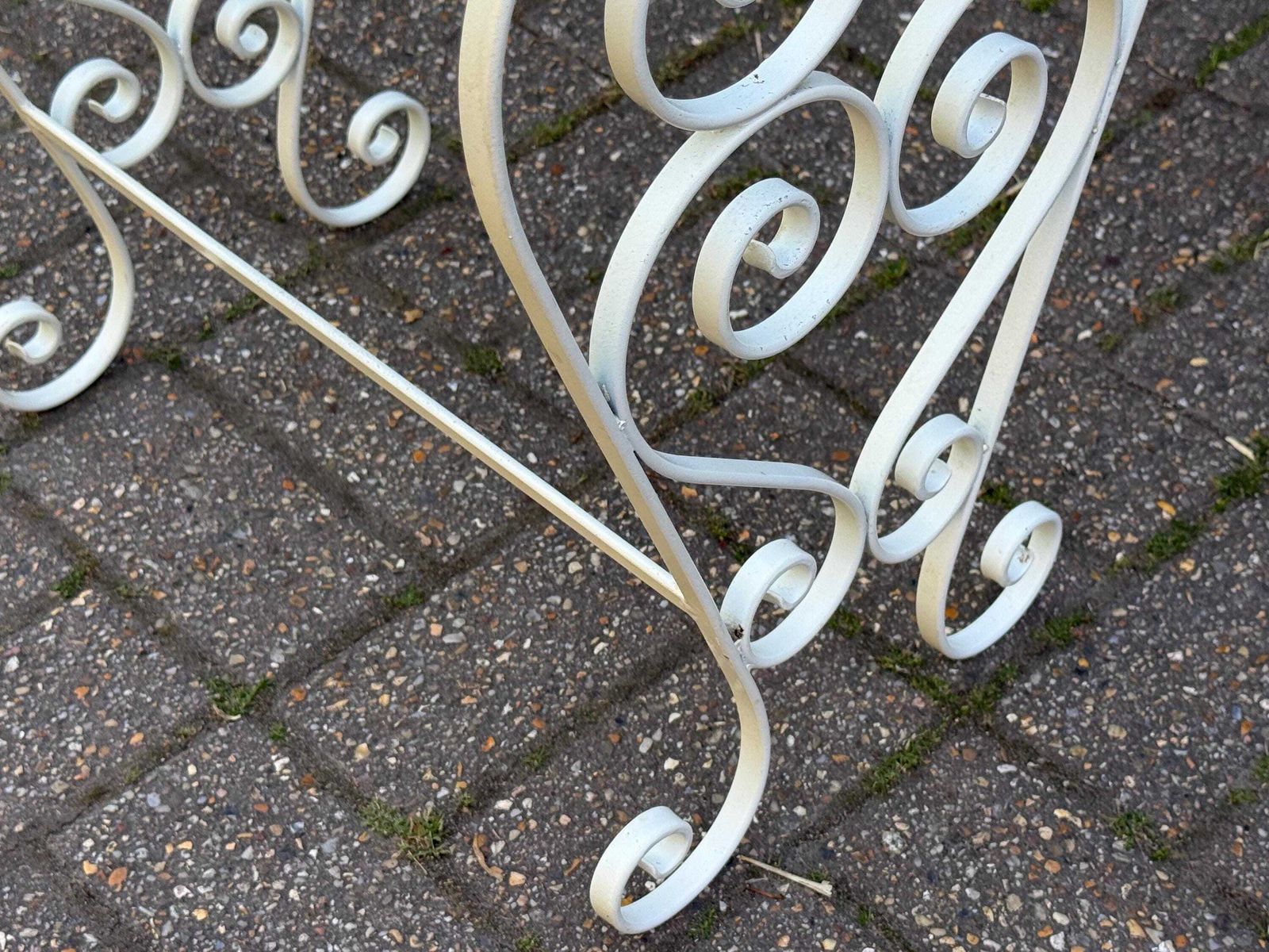 Vintage 1970s Wrought Iron Side Table With Textured Glass Top M photo 190.0