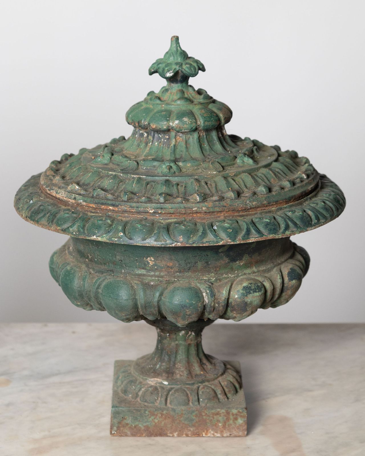 Pair Of Antique Urns With The Original Lids photo vinterior