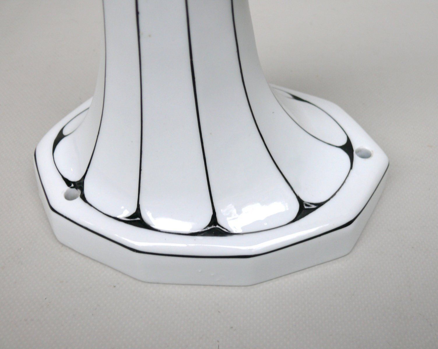 4632.0 German Wall Lamp In Porcelain And White Cased Glass, 1890s photo
