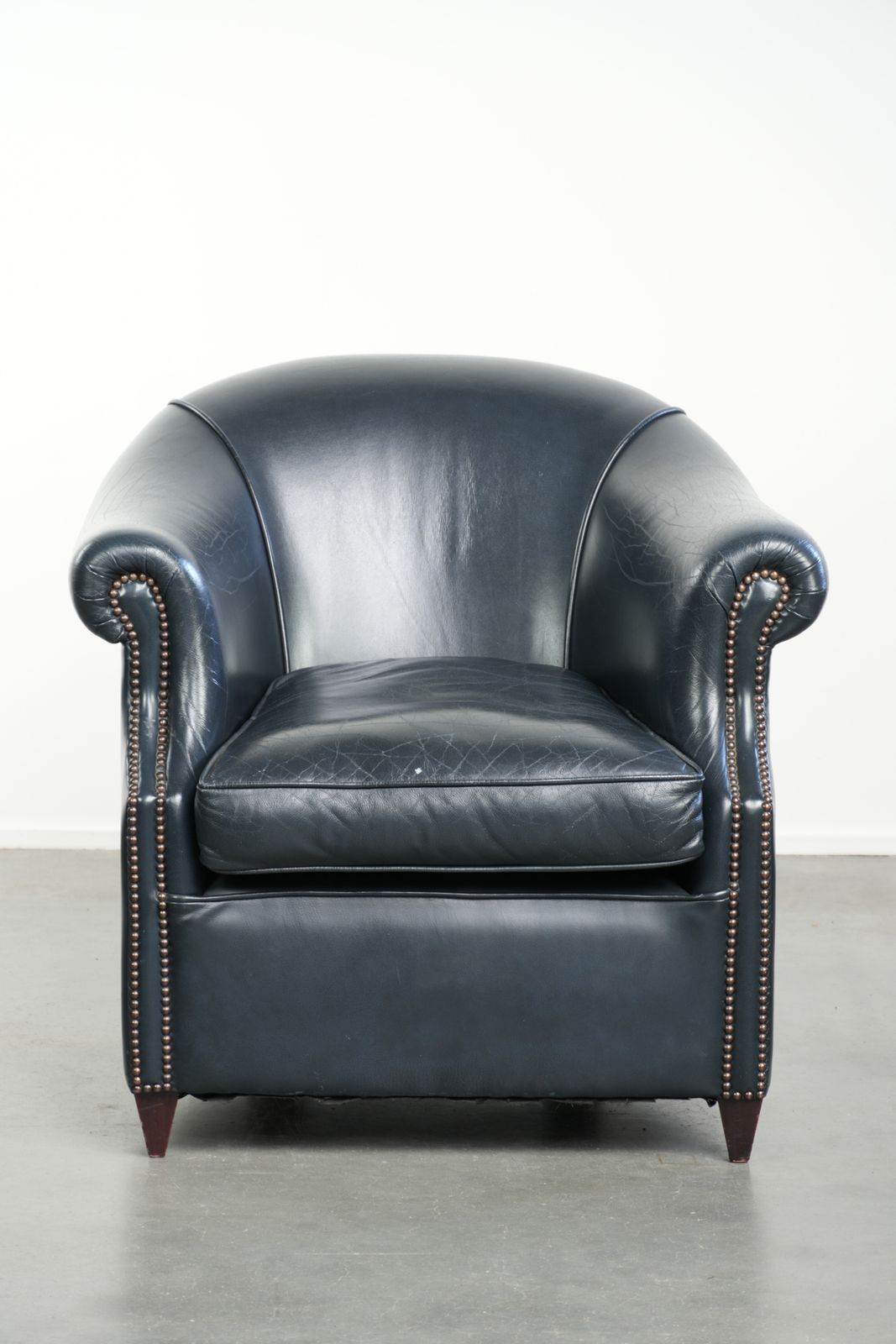 Dark Blue Club Armchair Made Of Cowhide Leather With A Timeless Design photo furniture