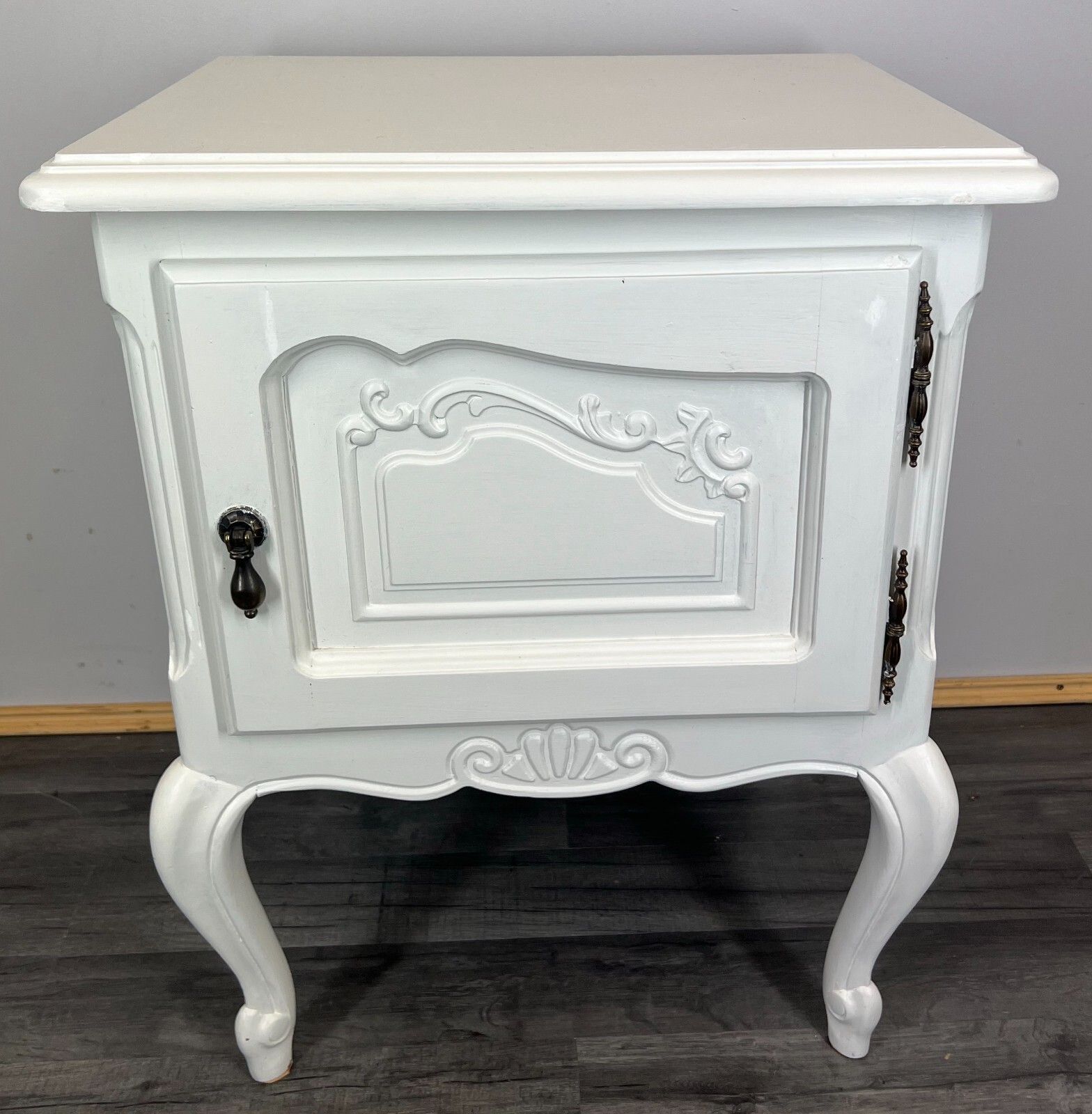 Pair Of Bedside Tables Antique French Style Shabby Chic Carved Cabinets Lot 2986 photo for sale