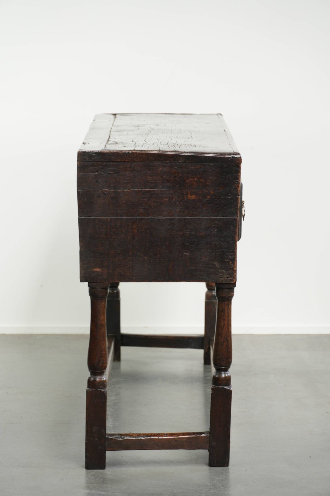Beautiful Antique English Oak Sideboard With Three Drawers From The Late 17th/Early 18th Century With A Lovely Appearance. photo for sale