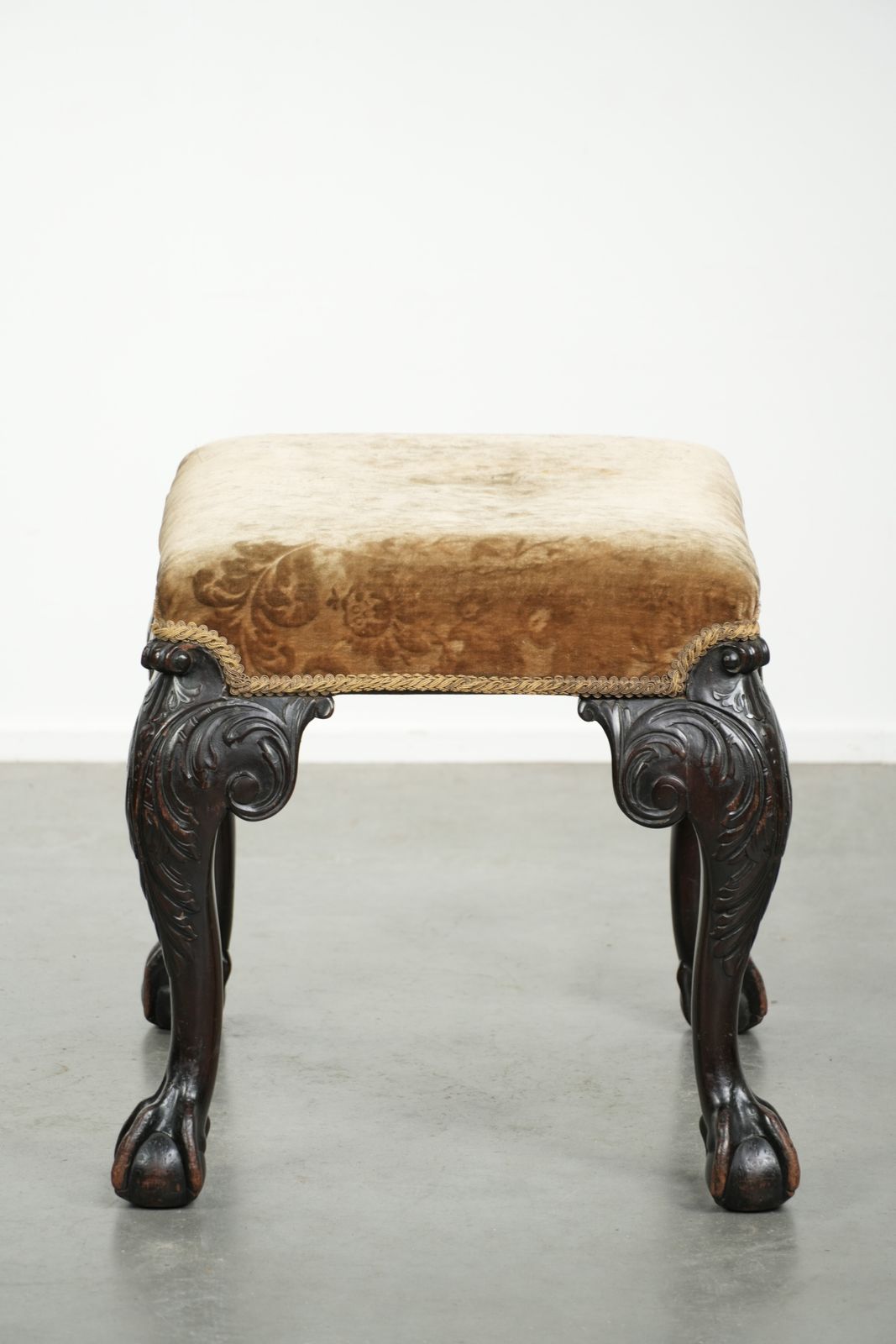 Antique Dutch Seat/Ottoman From The 18th Century With Velvet Fabric, Beautiful Wood Carving, And Claw Feet. photo for sale