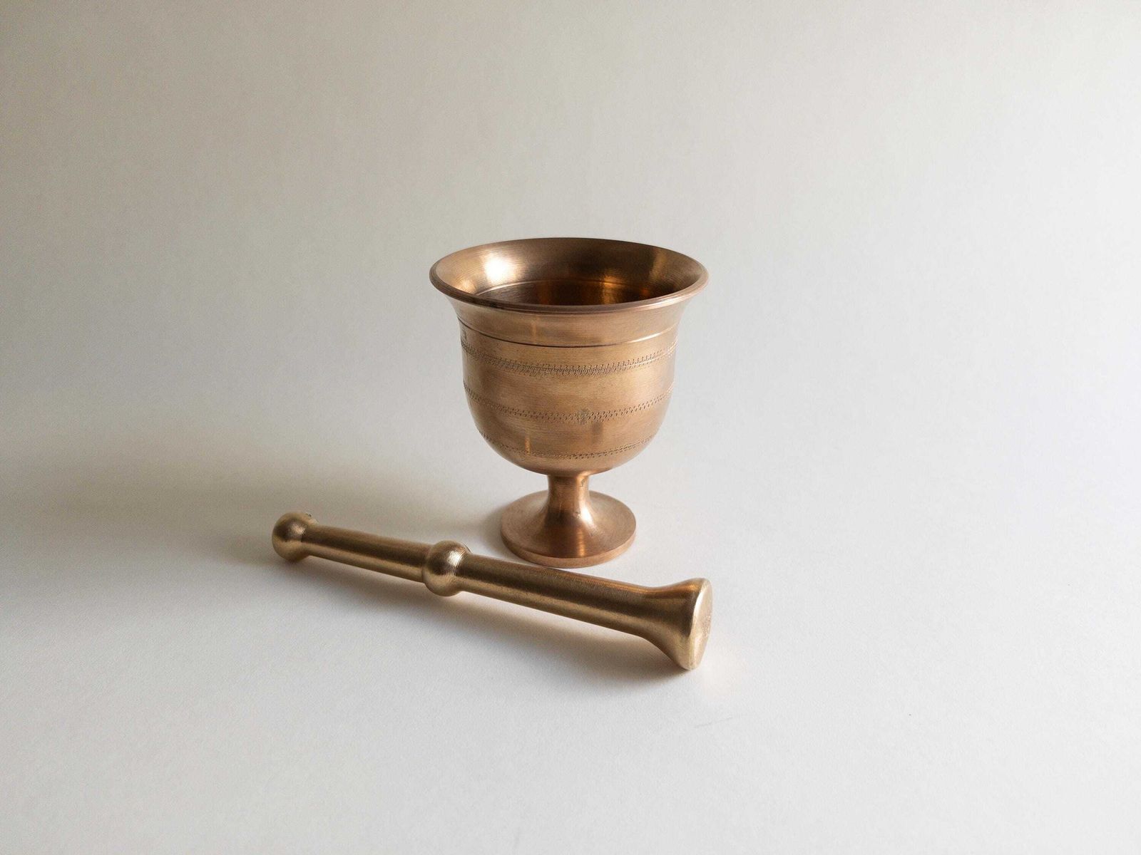 Vintage Footed Brass Mortar And Pestle, Apothecary Pill Crusher, Herb Grinder photo 80.0