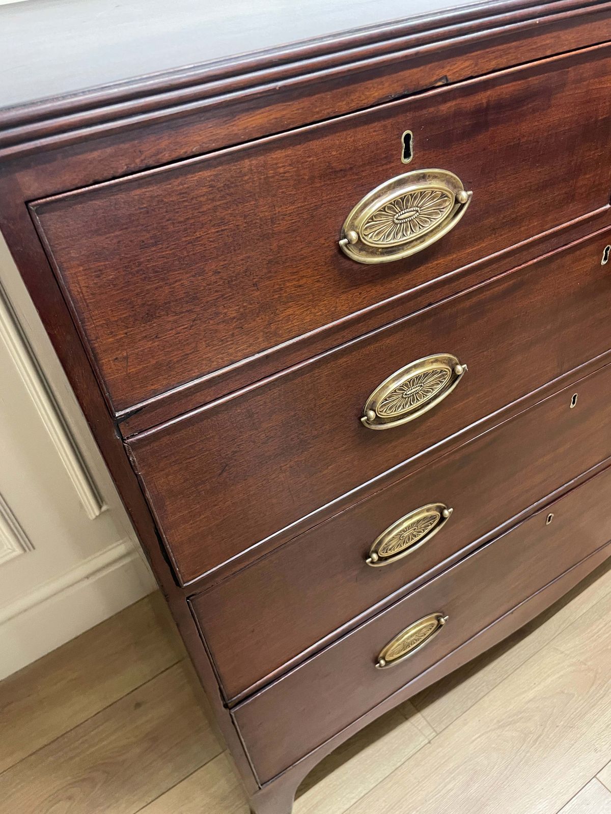 photo vinterior Antique Mahogany Georgian Chest Of Drawers