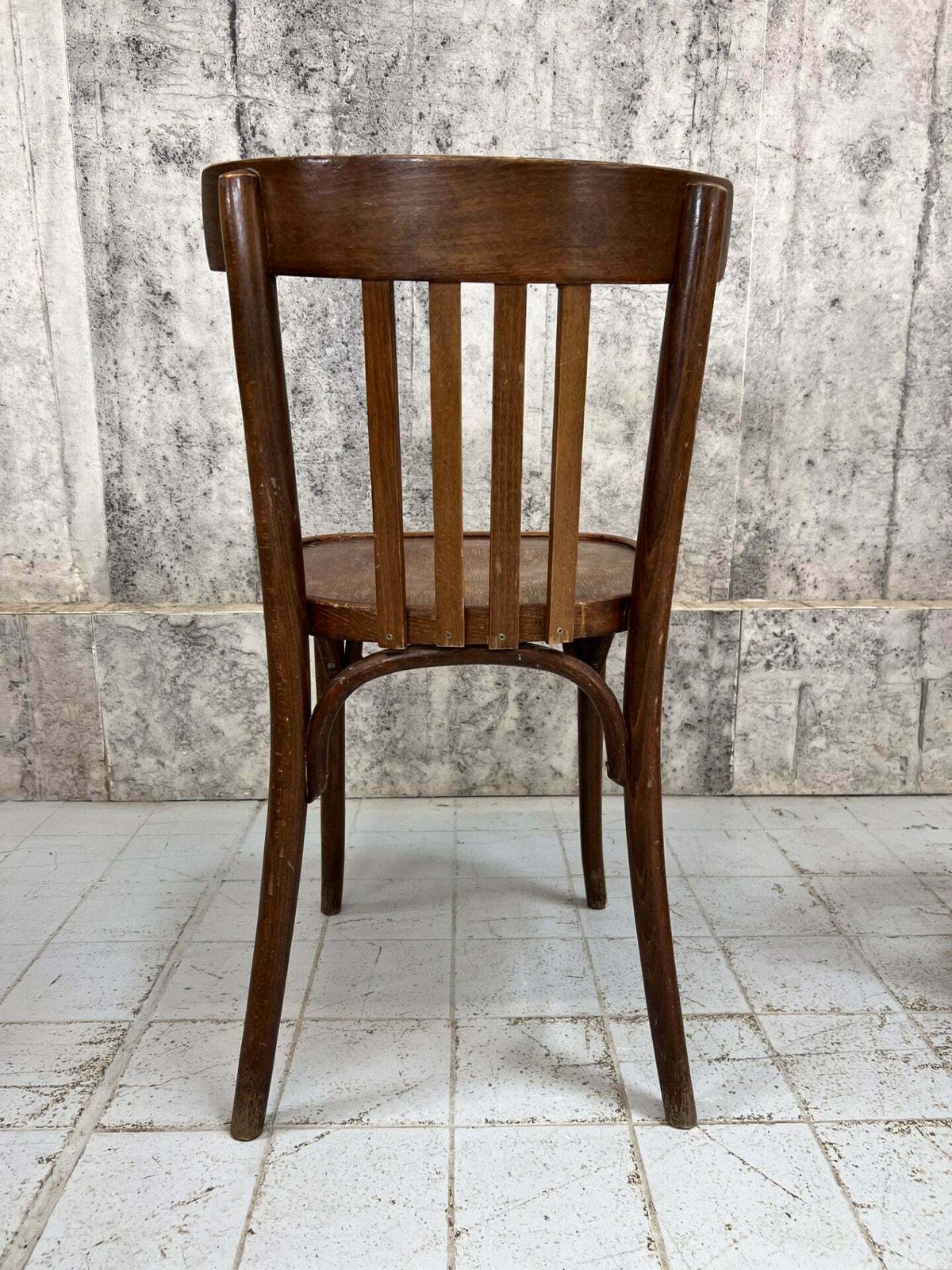 Set Of 7 Saddle Back Bentwood Bistro Chairs photo 500.0
