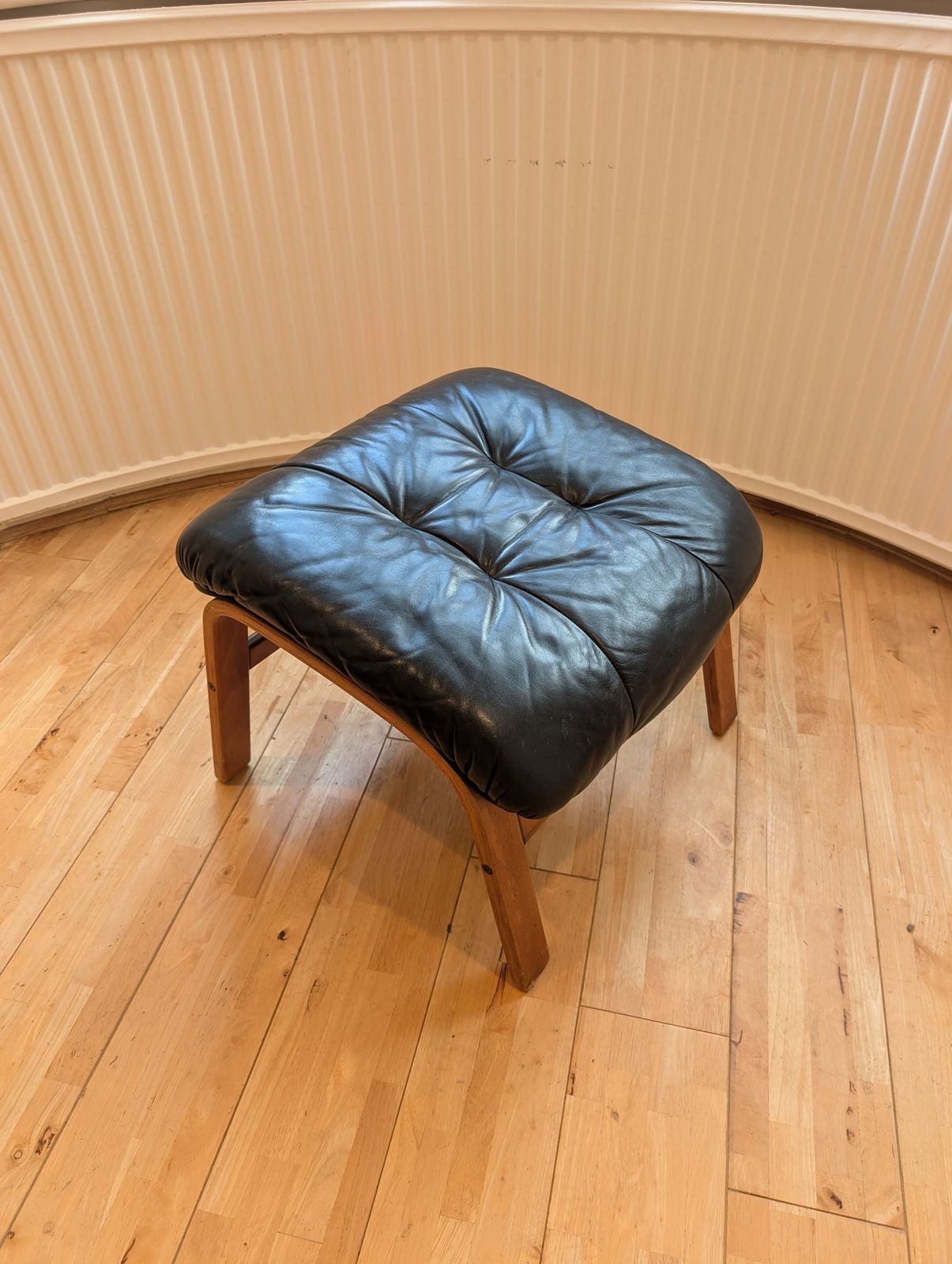 Göte Möbler Swivel Recliner & Ottoman – Swedish Mid Century Modern photo 1200.0