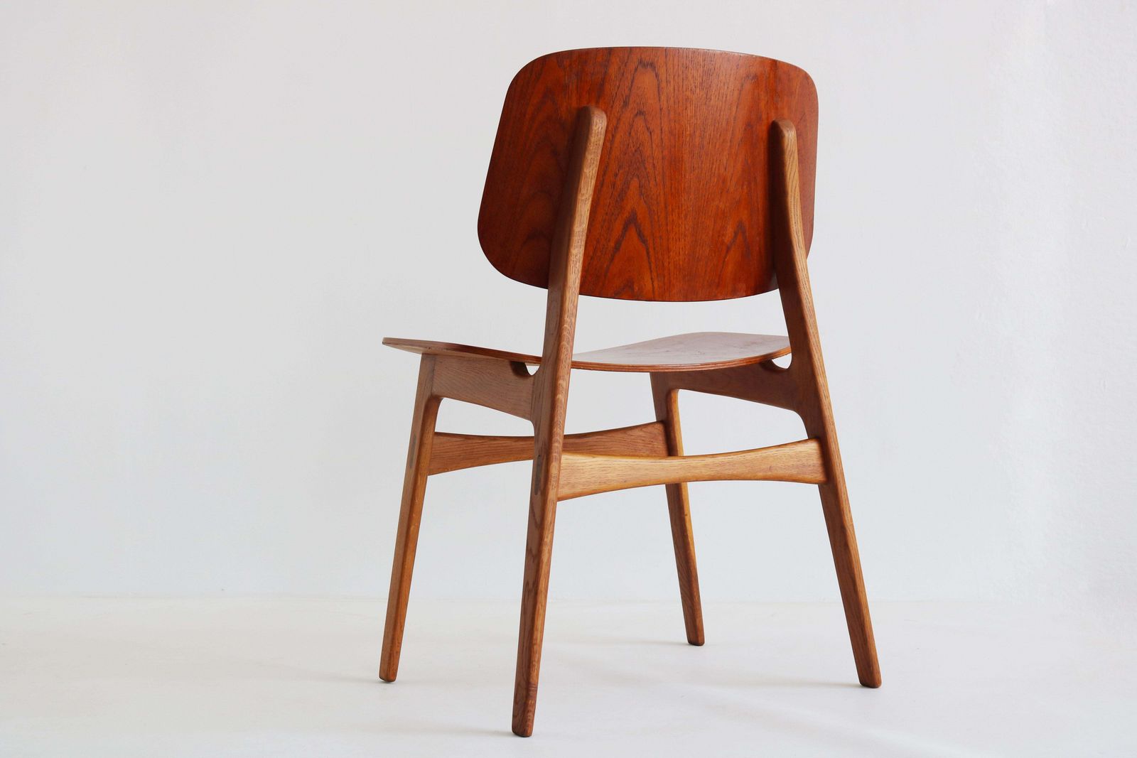 Set van 6 Børge Mogensen "Shell Chairs" Model 155 voor Søborg, jaren 1950, Deens photo vinterior