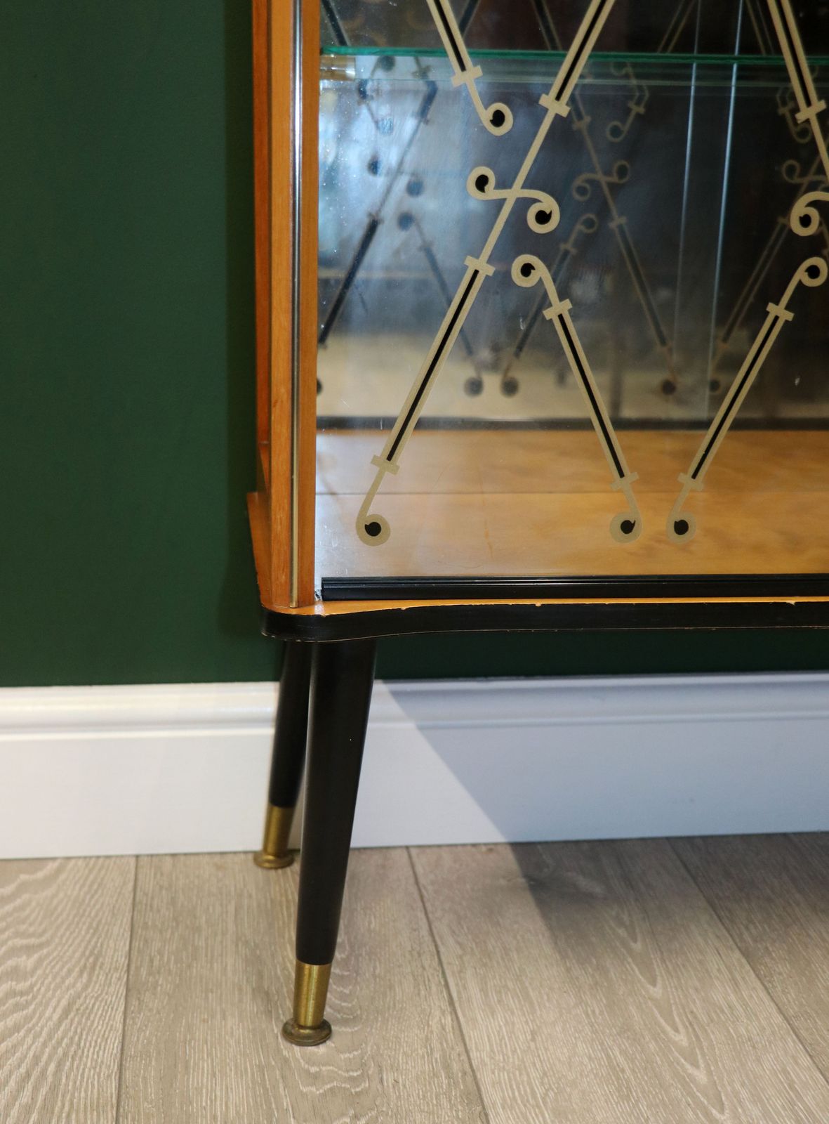 photo buy A Lovely Vintage Mid Century Display Cabinet In Excellent, Original Condition.