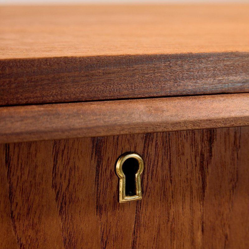Vintage Teak Dresser, 1960s photo vinterior