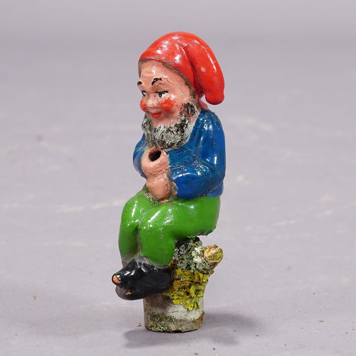 Set van vier kleine terracotta tuinkabouters, Duitsland ca. jaren 1950 photo 189.0