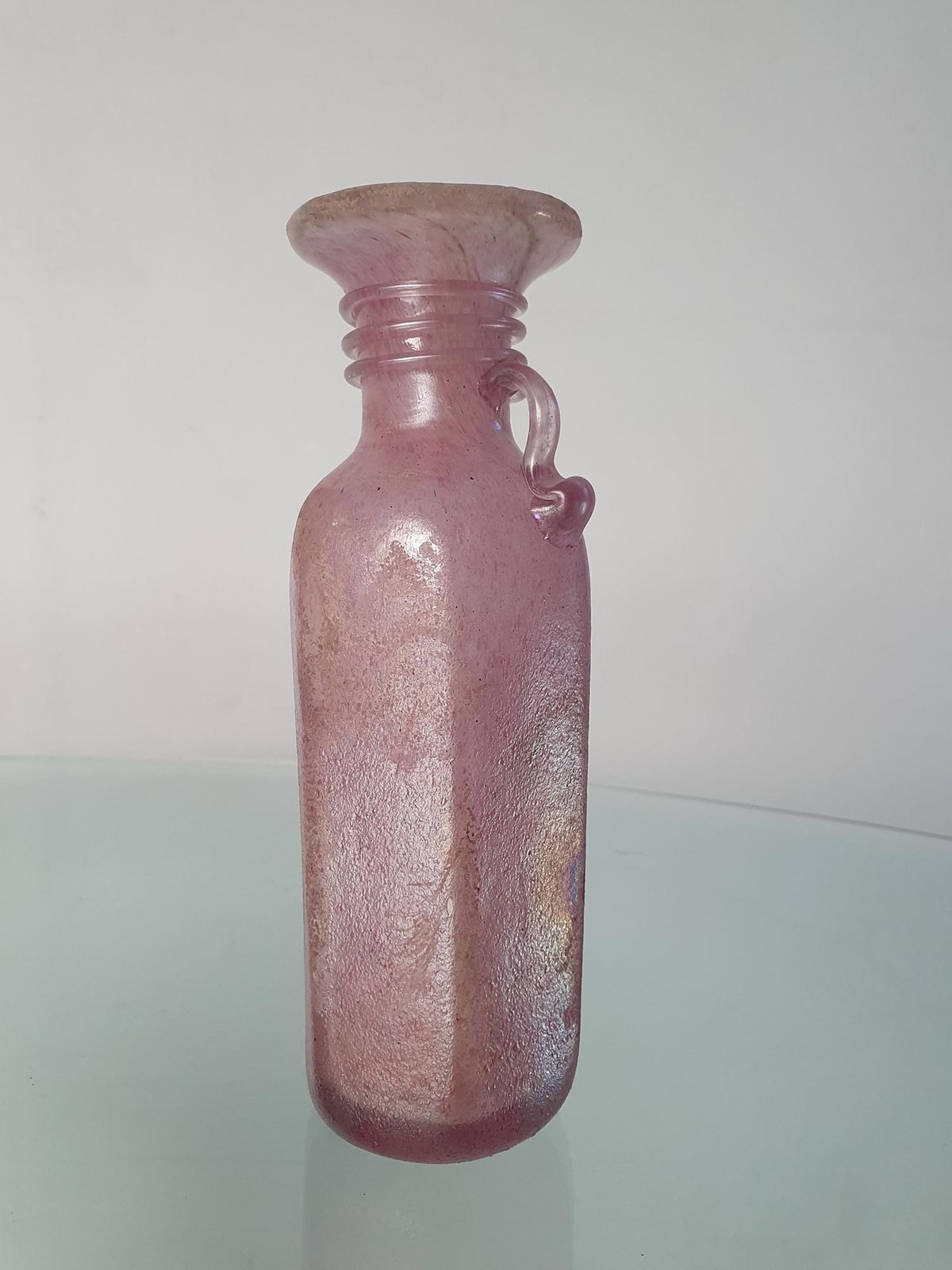 Pink Iridescent Scavo Vase By Archimede Seguso, Murano, 1950s photo for sale