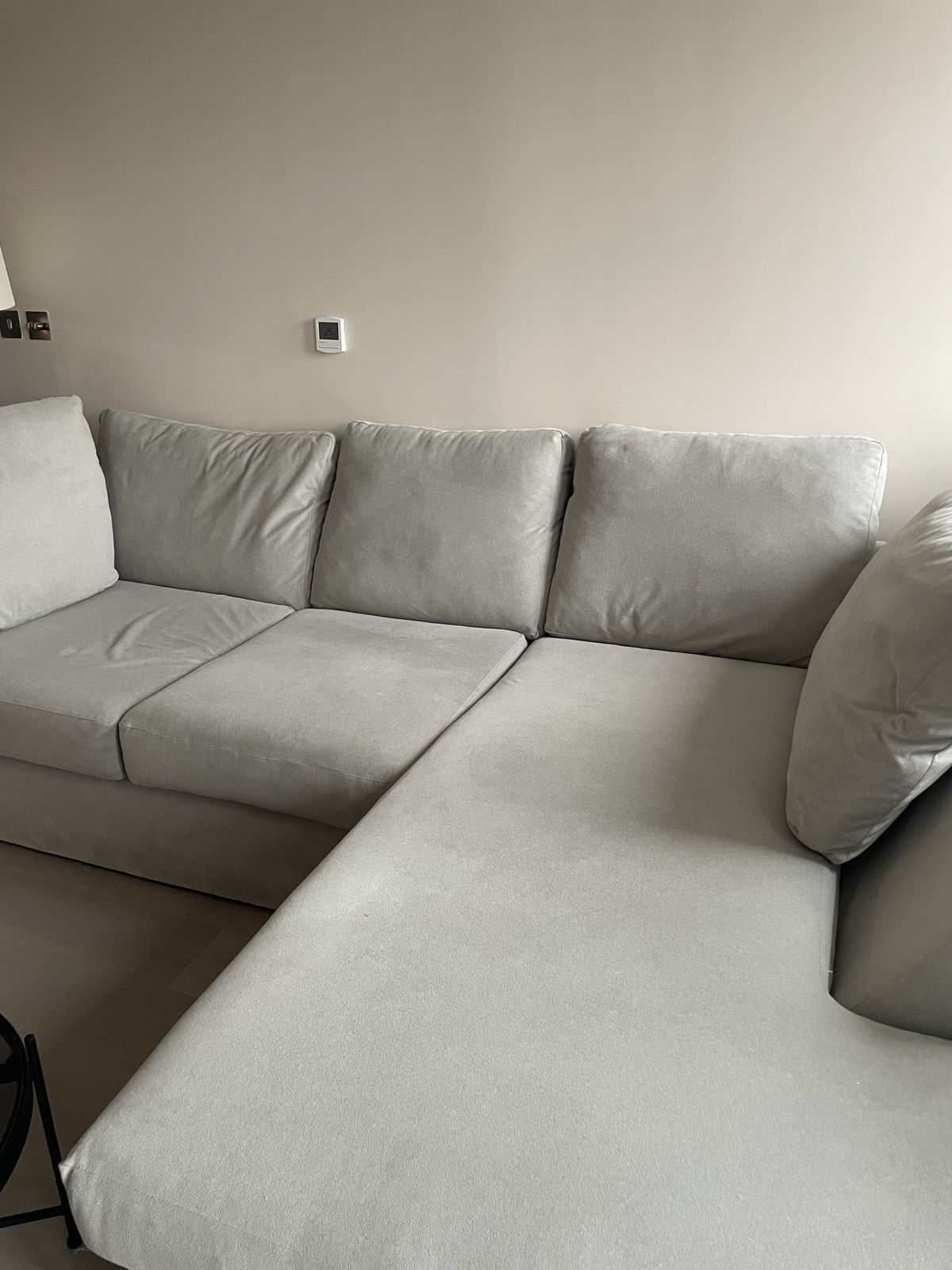 Darlings Of Chelsea Portland 4 Seater Chaise Sofa photo Furniture