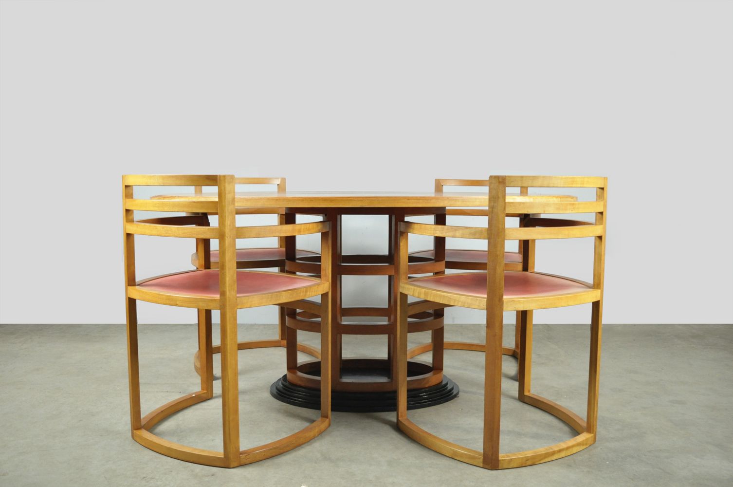 Bijzondere fruithouten eettafelset in art deco stijl, jaren 1980 photo furniture