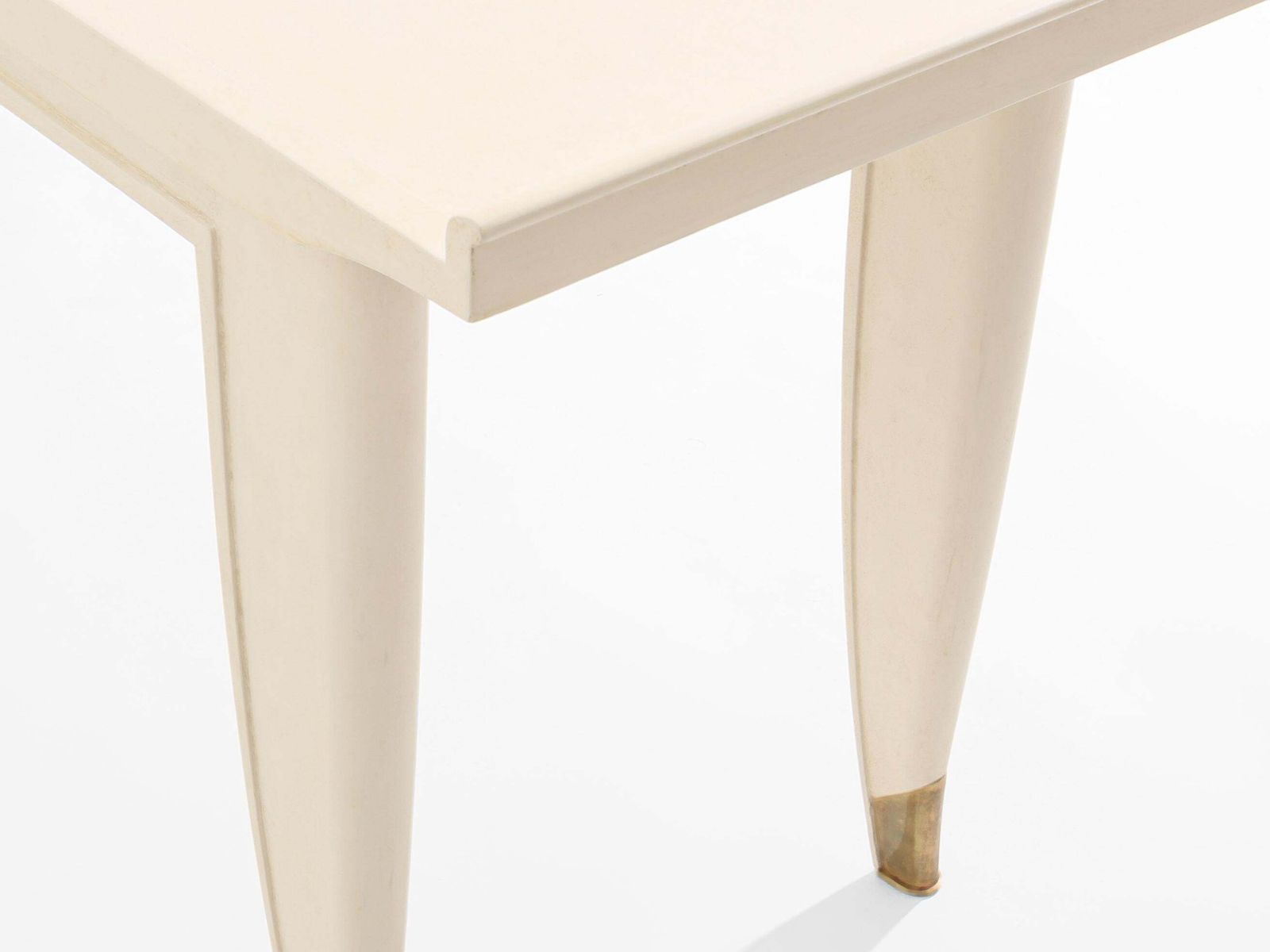 photo furniture Table basse Maurice Jallot en bois peint sculpté aux oiseaux, 1930