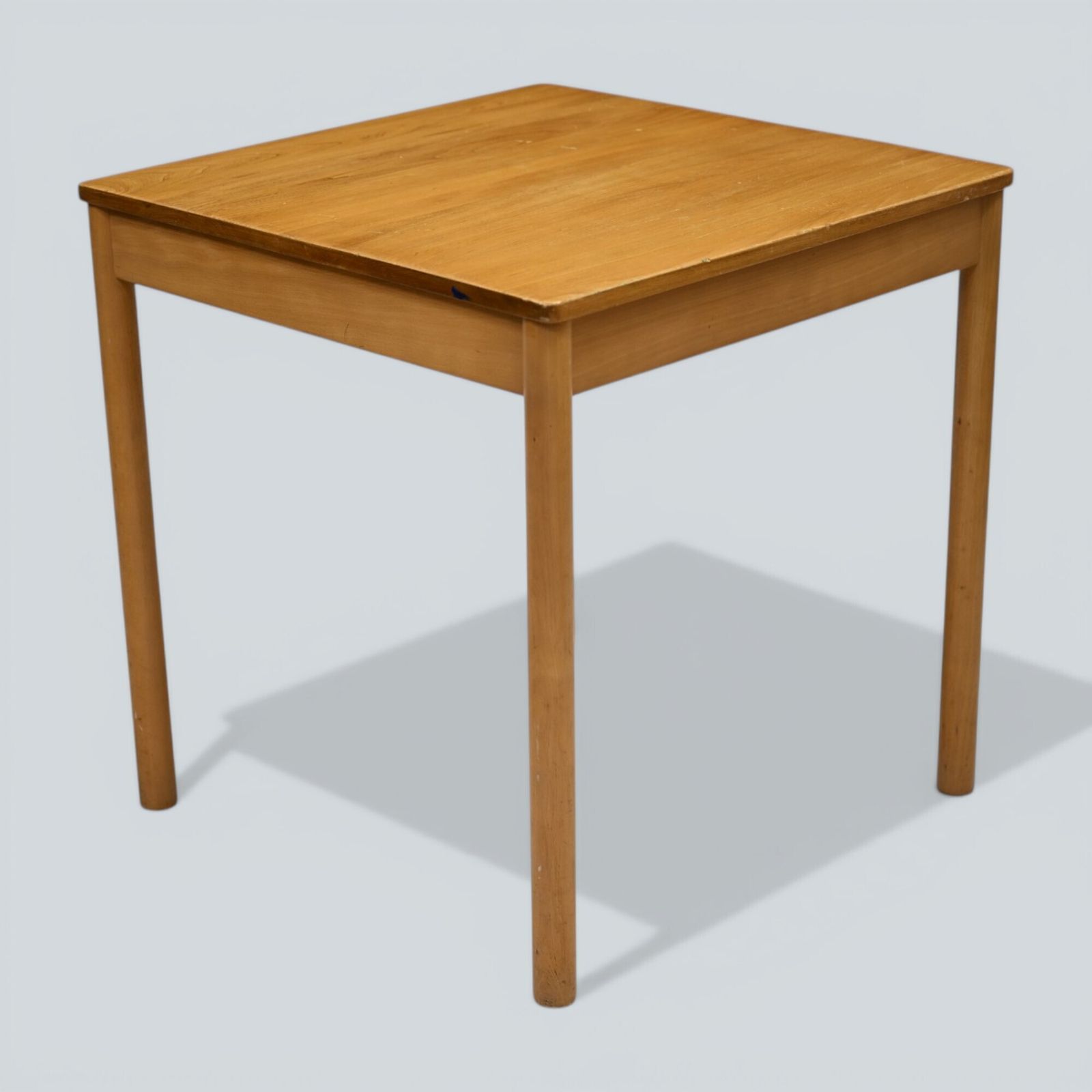Ercol Dining/Café/Restaurant Table Elm Light Finish 5 Available Free Delivery* photo 347.0