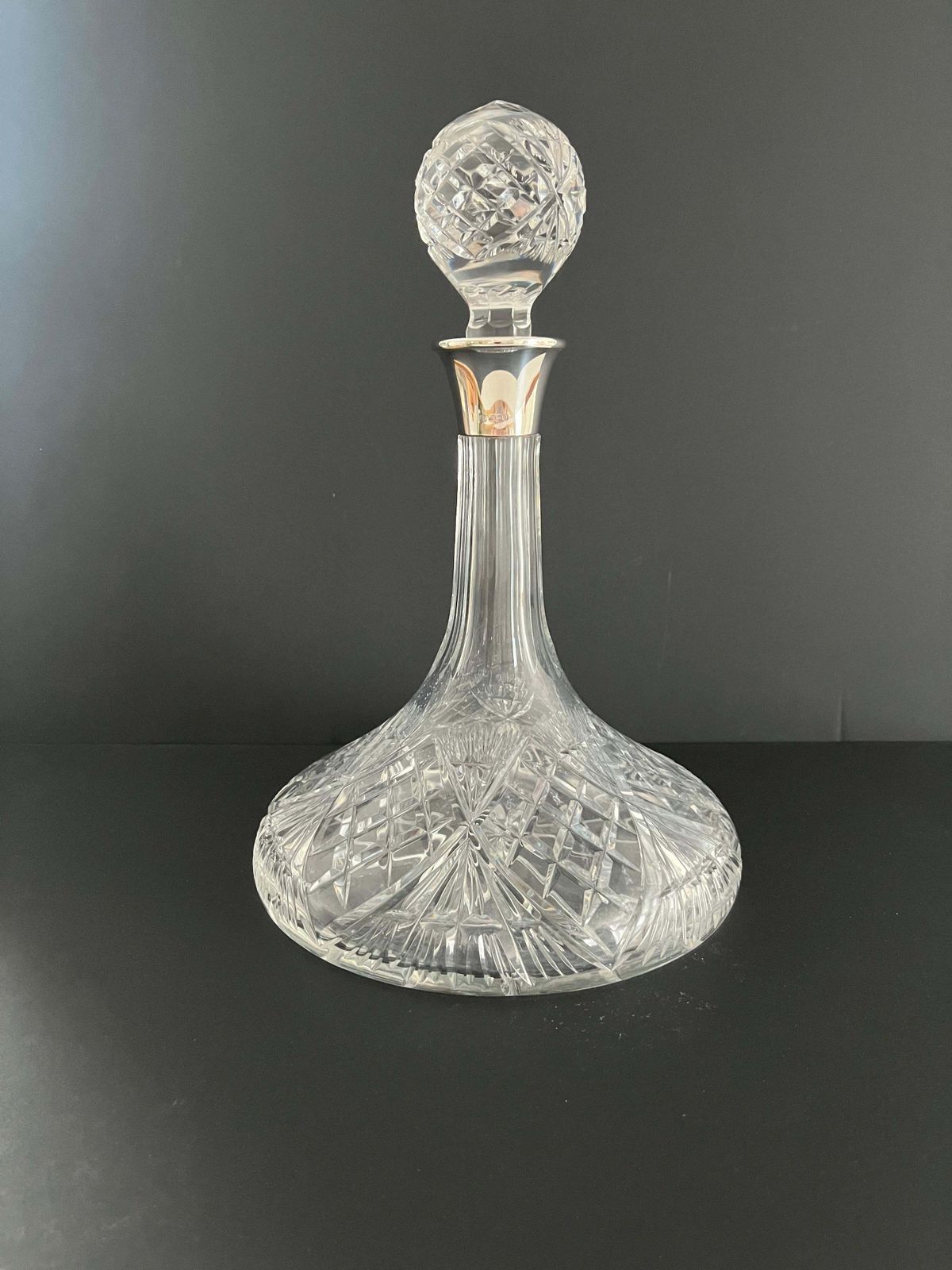 Silver Collared Ship's Decanter Cut Glass Crystal, Holding One Litre, Circa 1976 photo 695.0