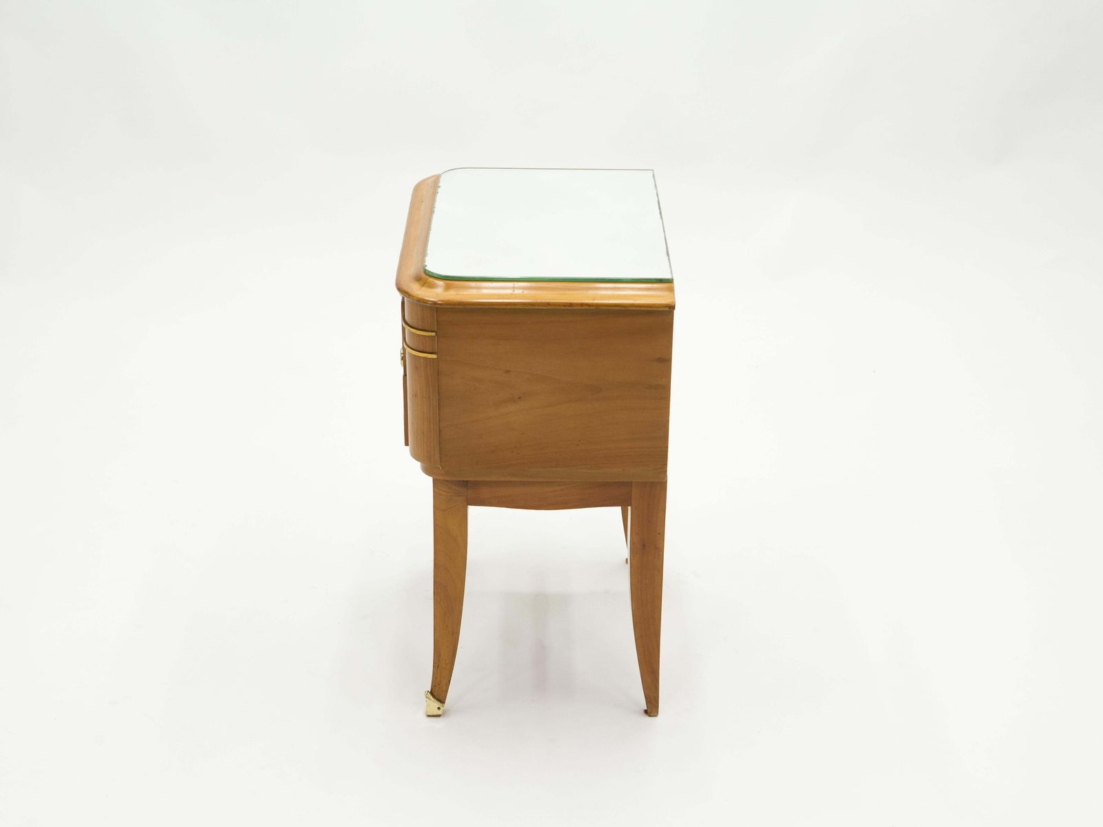 photo buy Tables de chevet françaises en sycomore et laiton, 2 tiroirs, par Jean Pascaud, années 1940