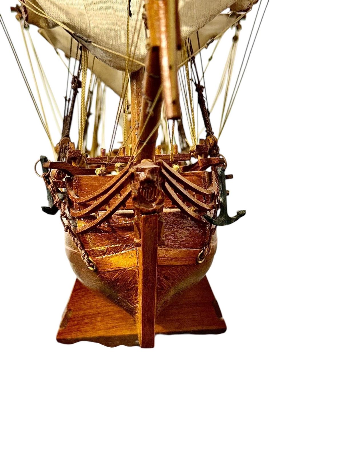 photo vinterior Ship Model Of The St. Géran Frigate, 1737