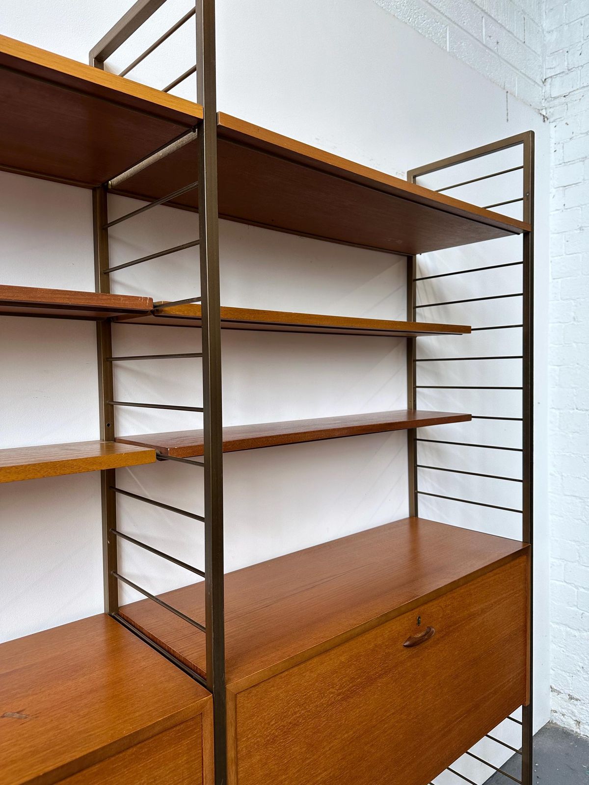 photo vinterior Vintage 1960s Ladderax Teak Shelving Bookcase Desk Unit. Danish Retro G Plan Mid Century