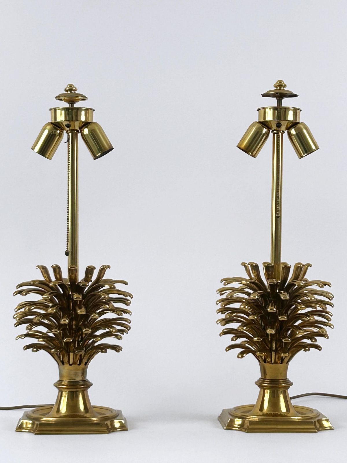 Set Of Two Large Exceptional Brass Pine Cone Table Lamps By Feese Germany 1980s photo 5285.0