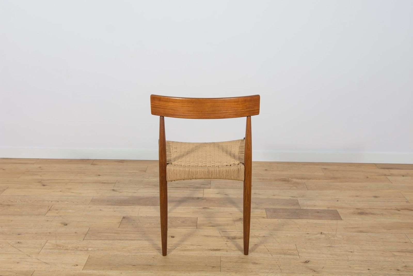 Furniture Mid Century Modern Dining Chairs By Arne Hovmand Olsen For Mogens Kold, 1960s, Set Of 8 photo