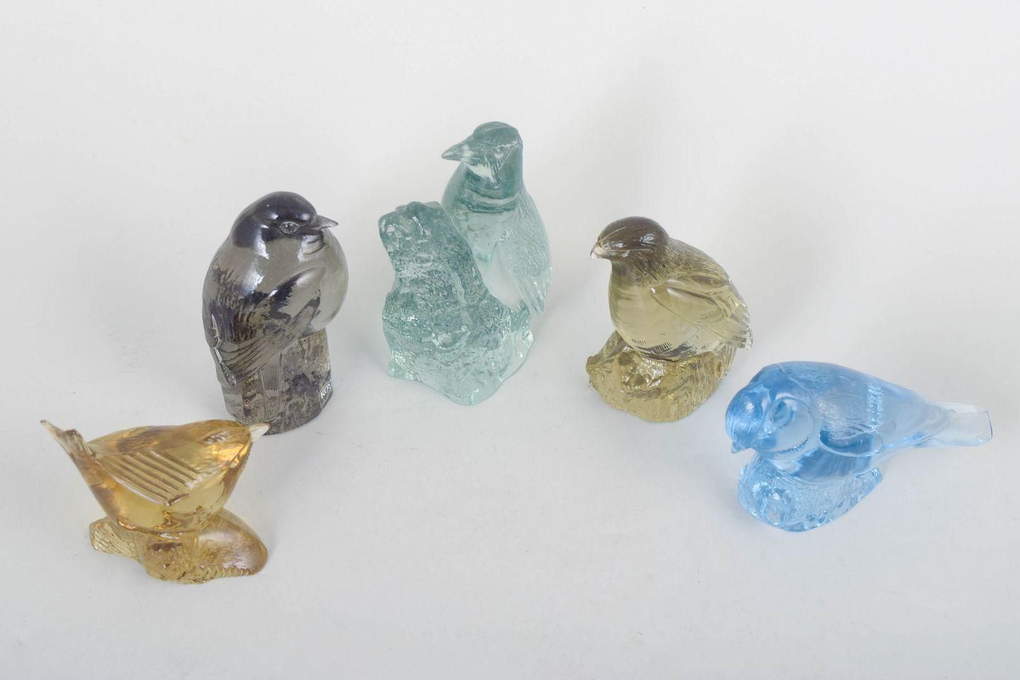 Paul Hoff, Kosta Boda. Set van vijf glazen vogelfiguren voor WMF. Jaren 1980 photo furniture