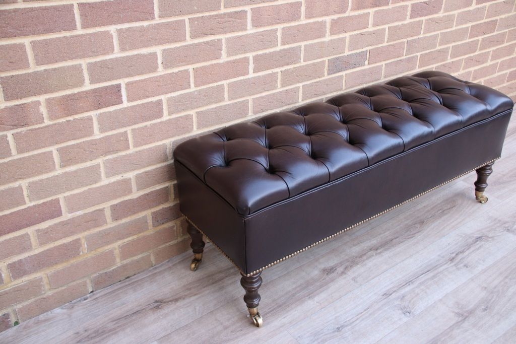Chesterfield Ottoman