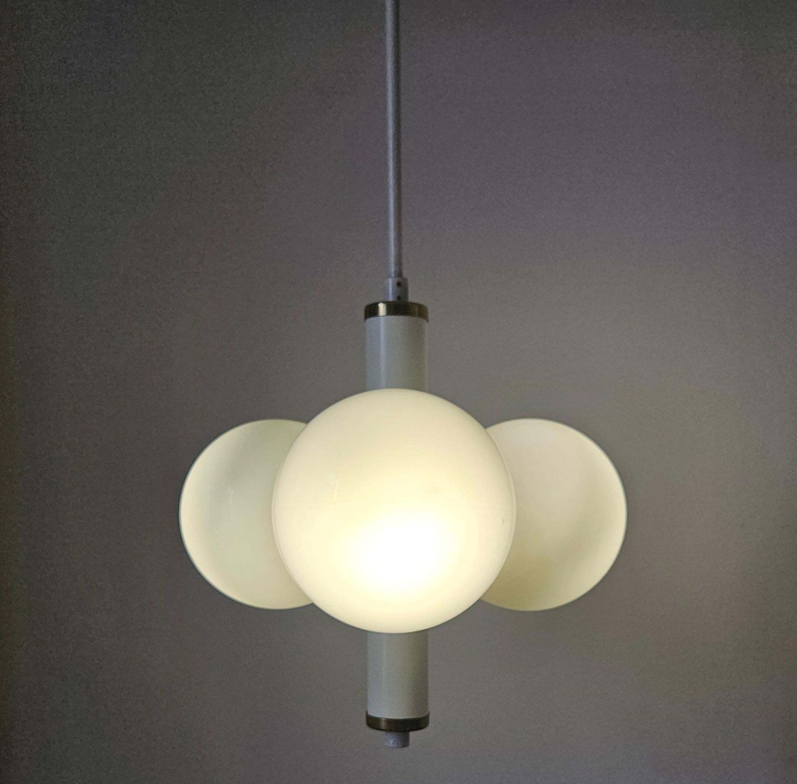 Rare lustre Sputnik Space Age mid-century, Italie, années 1970 photo vintage