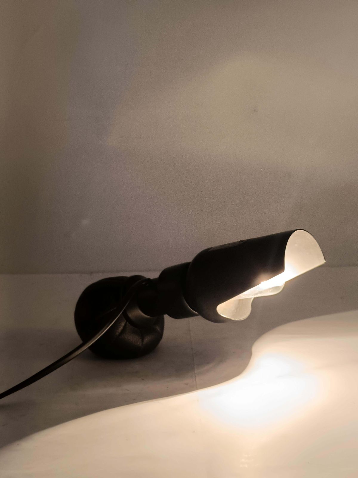 photo furniture Gino Sarfatti For Arteluce "P600" Table Lamp, Italy 1960s