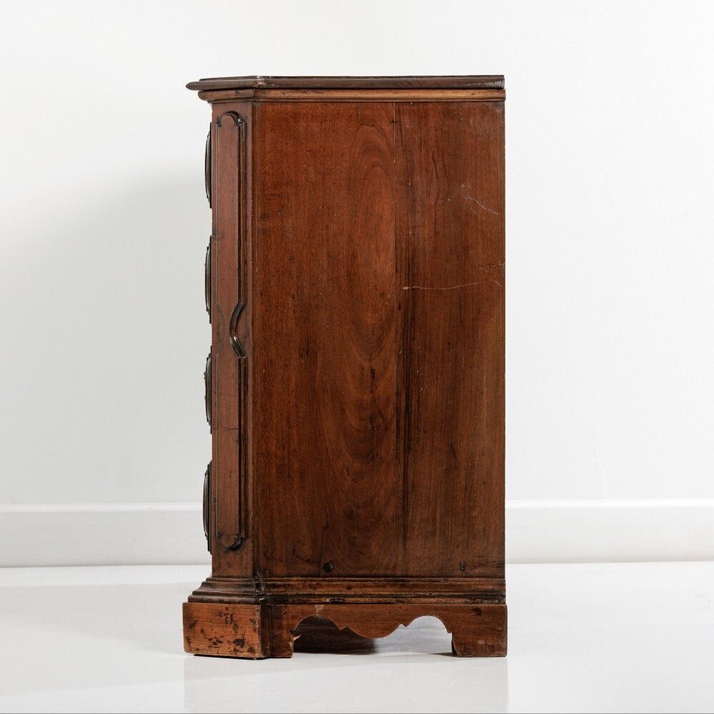 18th Century Walnut Italian Chest Of Drawers photo 2800.0