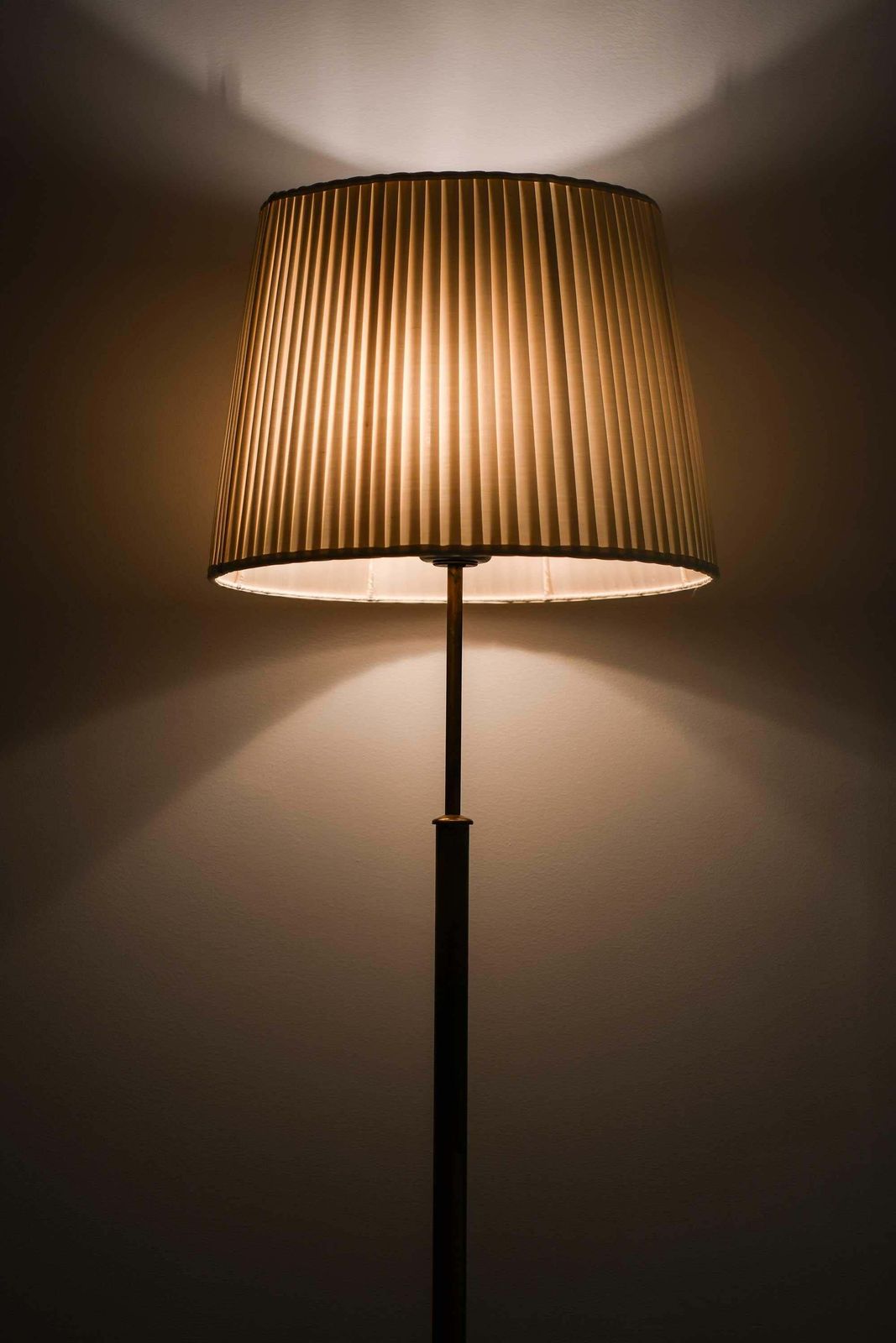 Josef Frank Brass, Silk Floor Lamp By Svenskt Tenn, 1960s photo 4845.0