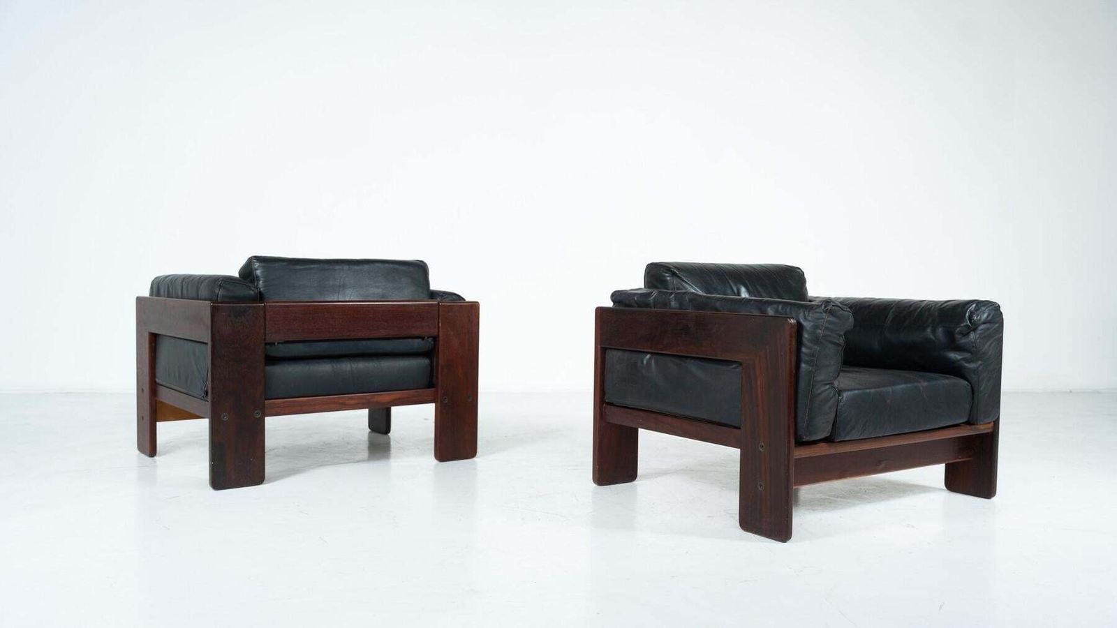 photo furniture Pair Of Bastiano Armchairs By Tobia Scarpa For Knoll, Italy, 1962