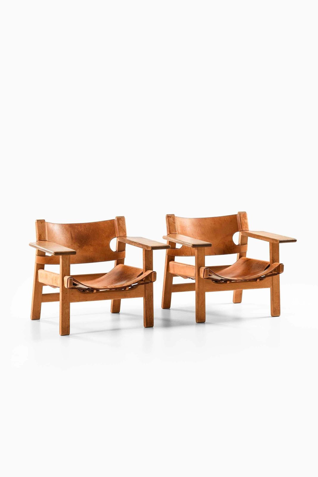 Pair Of Spanish Chairs In Leather & Oak By Børge Mogensen, 1950s photo furniture