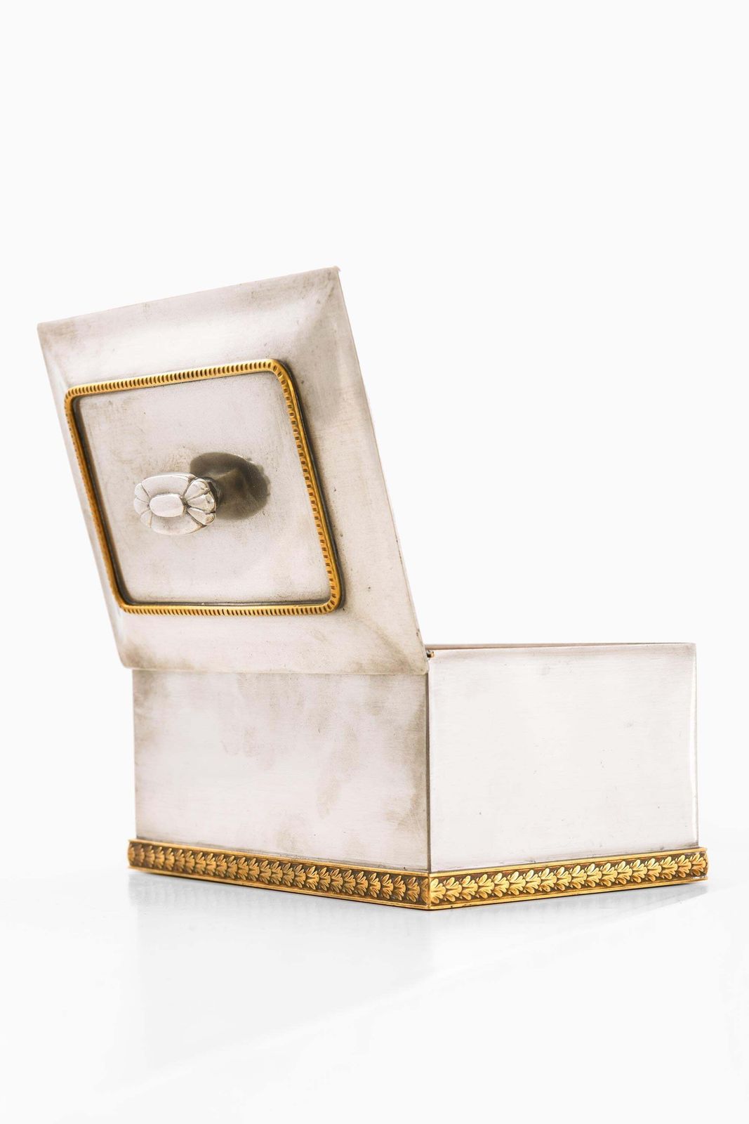 Art Deco Box In Pewter And Brass, 1937 photo 4845.0