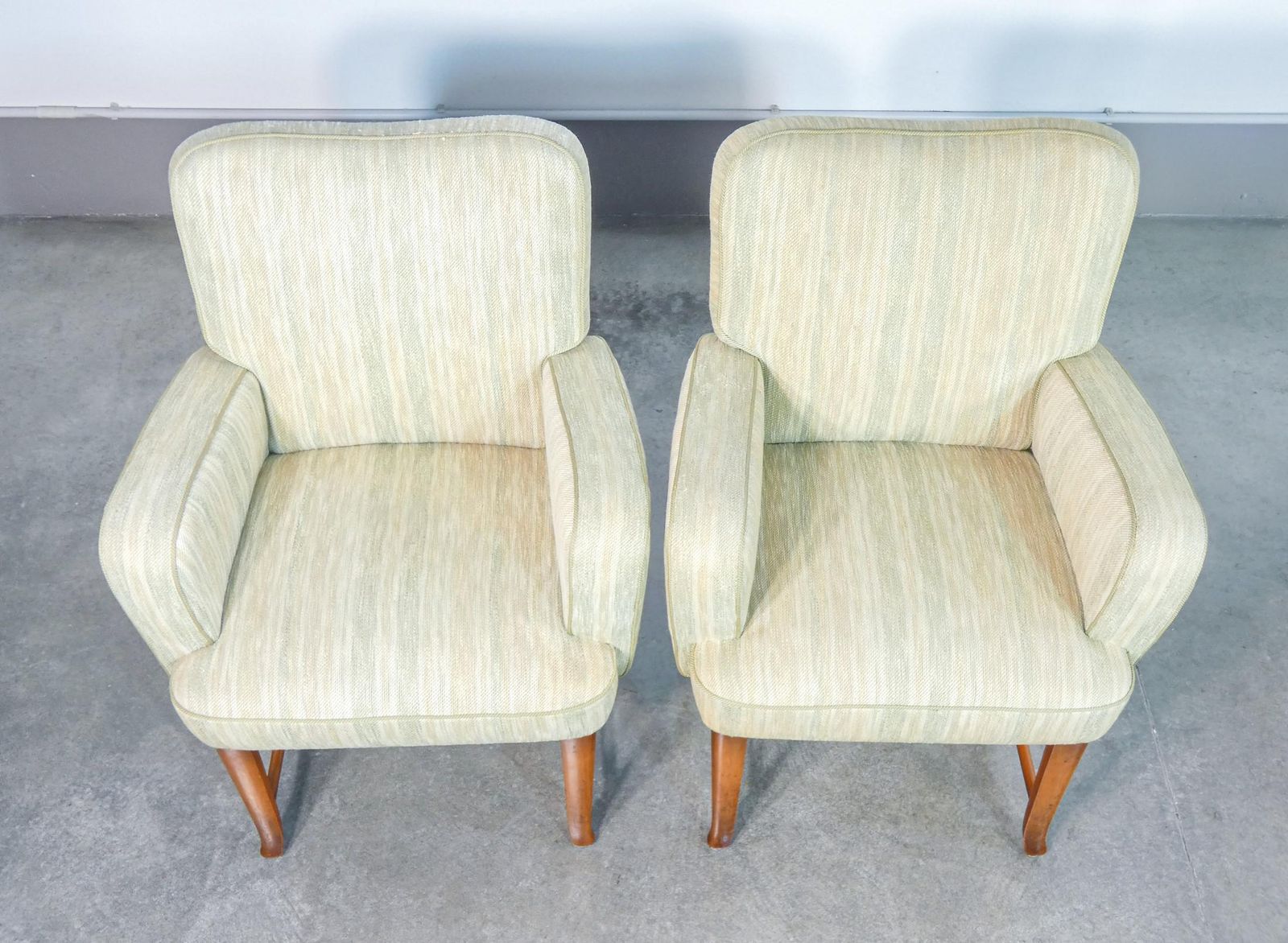 Pair Of Lounge Armchairs With Armrests, Design Pier Luigi Colli. 1950s photo vinterior