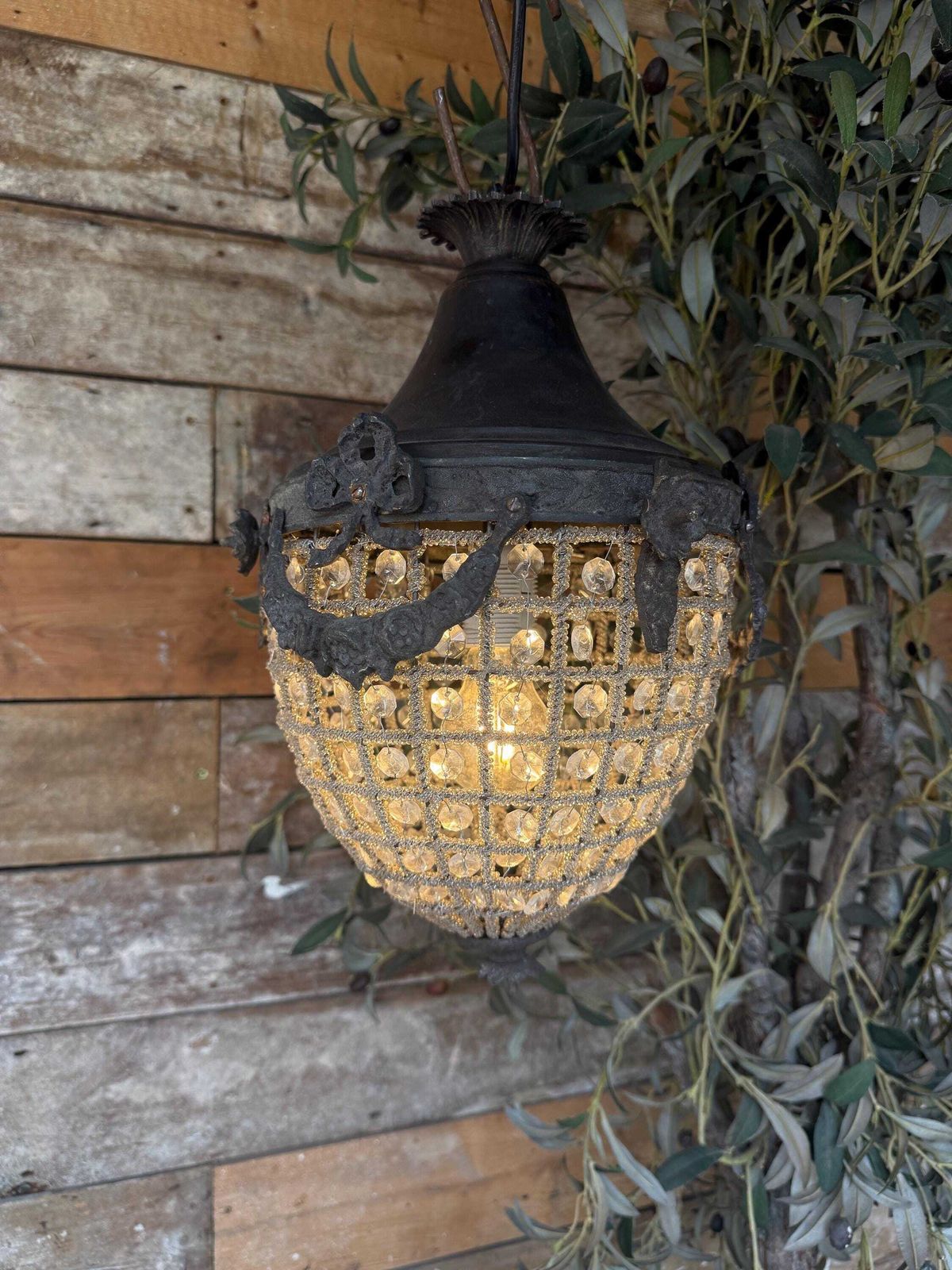 Small Acorn Chandelier, 1990s photo buy