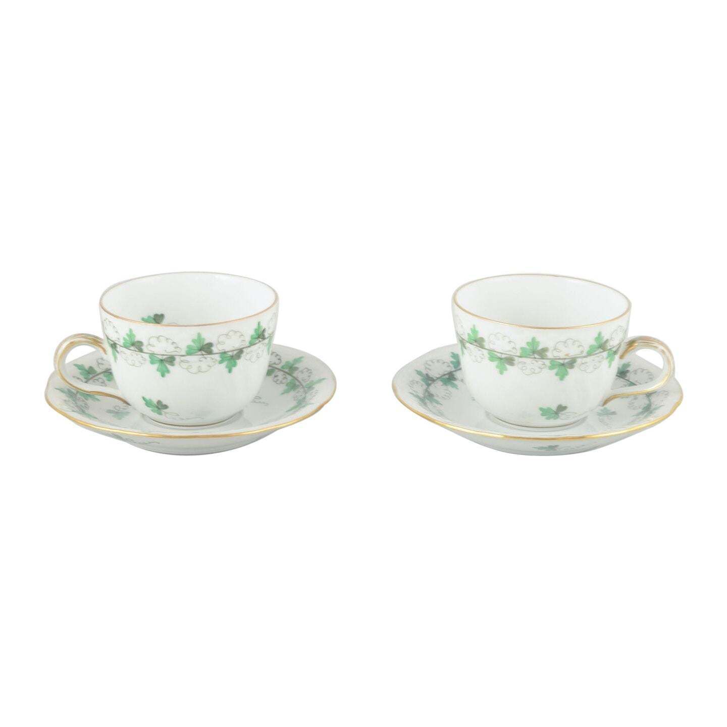 Herend, Hongarije. Porseleinen set van 2 demitasse-kopjes met schoteltjes, midden 20e eeuw.