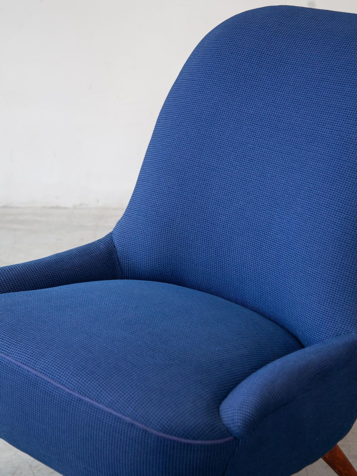 photo furniture Midcentury Modern Cobalt Blue Lounge Chair By Fredericia, Denmark, 1950s
