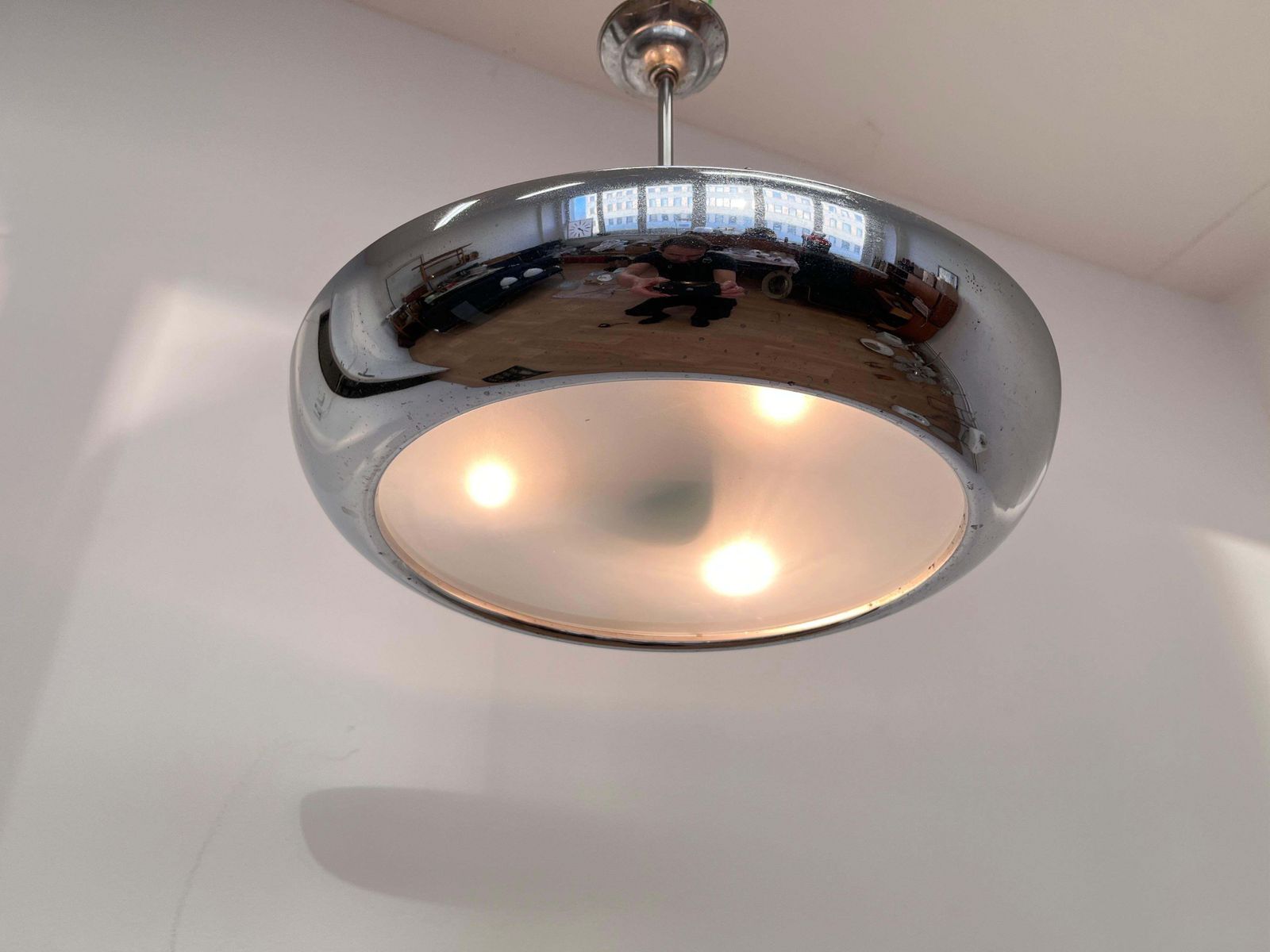 Bauhaus Chrome Ufo Hanglamp Van Josef Hurka Voor Napako, jaren 1940 photo Verlichting