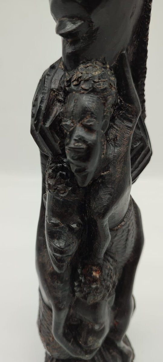 Modernist Hand Carved Ujamaa Sculpture In Ebony Makonde, 20th Century photo vintage