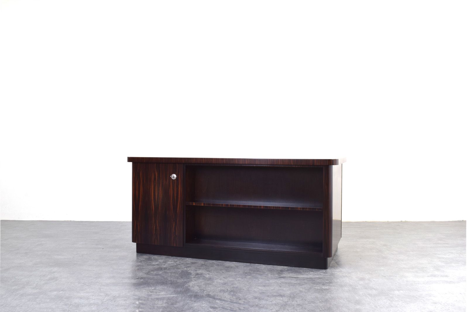 photo furniture Art Deco Desk By Bruno Paul For Deutsche Werkstätten Hellerau, 1920s