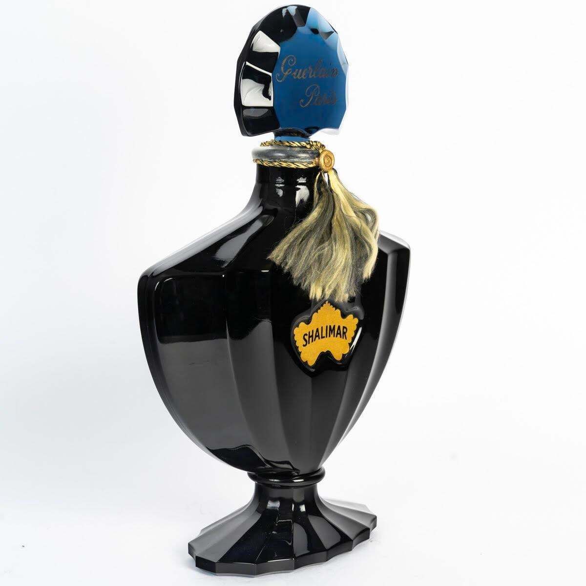 Giant Replica Shalimar Perfume Bottle, Guerlain, Paris. photo Home Decor