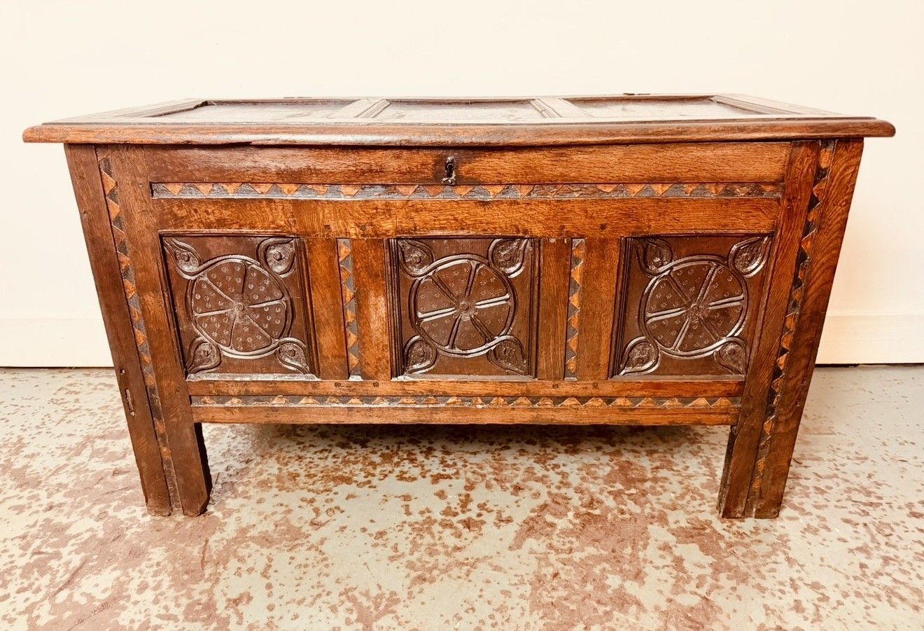 A Rare & Beautiful 300 Year Old Georgian Antique Oak Coffer C1730 photo furniture