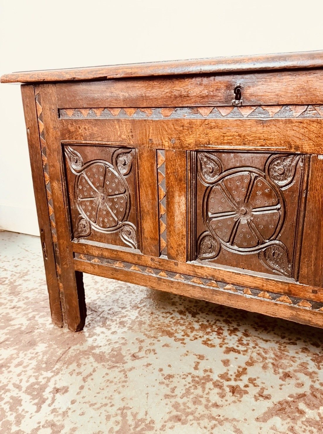 A Rare & Beautiful 300 Year Old Georgian Antique Oak Coffer C1730 photo Furniture