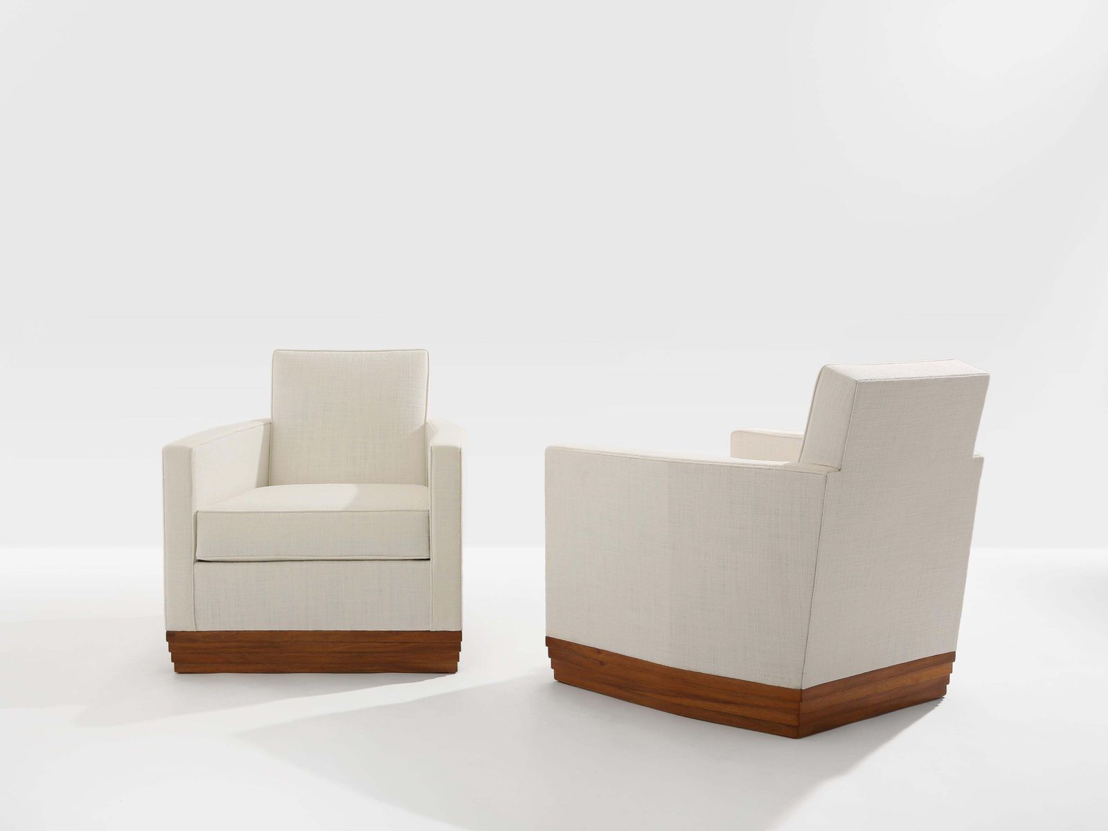 Paire de fauteuils club D.I.M. René Joubert & Philippe Petit, 1930 photo Mobilier
