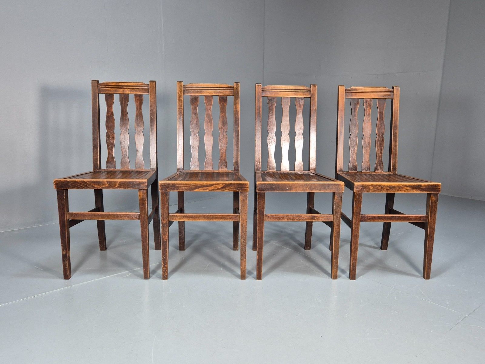 Vintage 1920s Dining Chairs Beechwood Solid Seats Robust Unusual Eb10704 Vdin photo 275.0