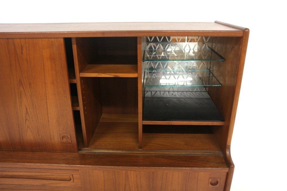 Buffet scandinave Model 31 par Johannes Andersen pour J. Skaaning & Son, Danemark, années 1960 photo vinterior