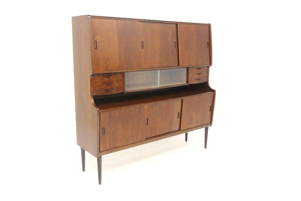 Enfilade scandinave en noyer, Suède, années 1960