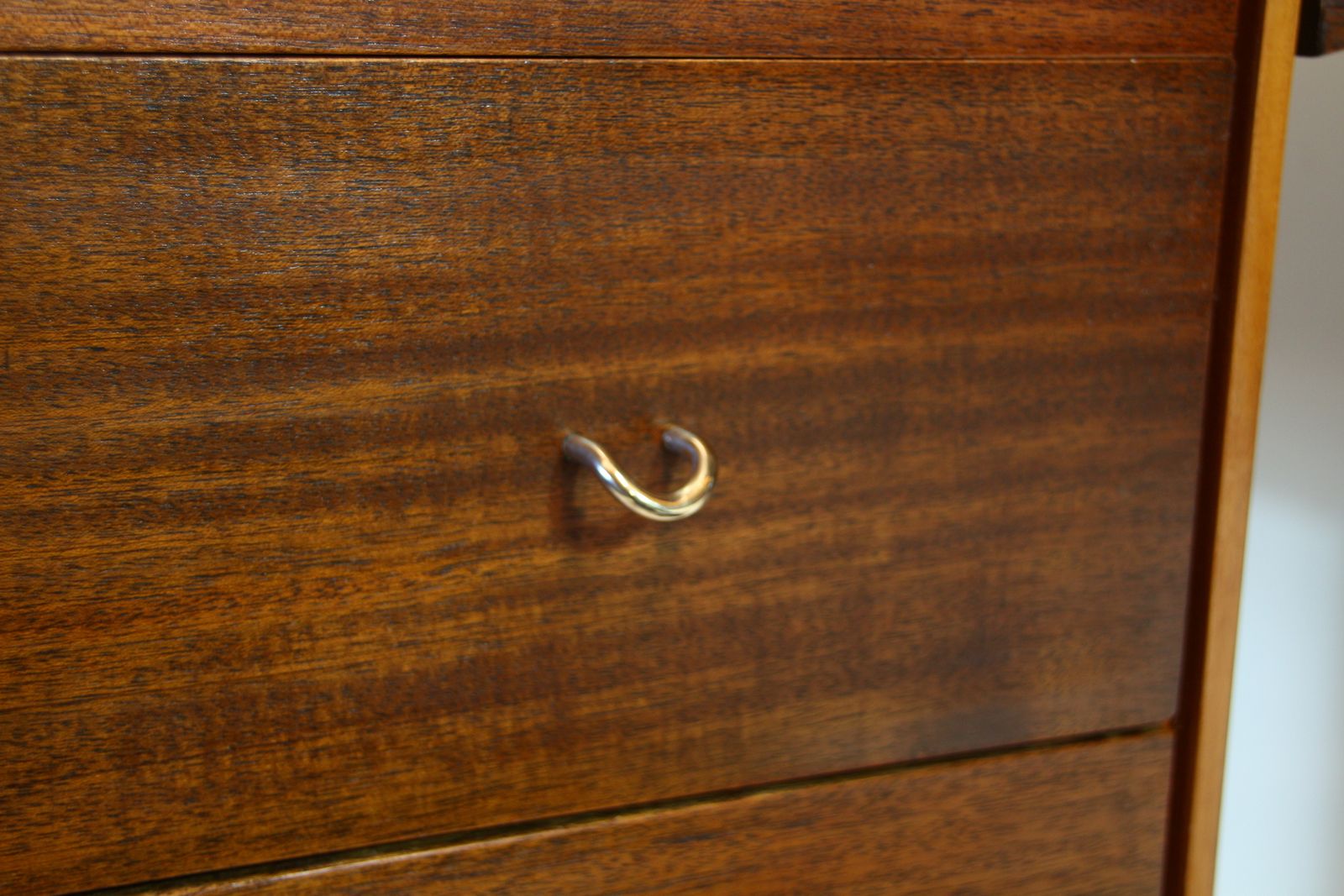 photo furniture Vintage Walnut Desk By John & Sylvia Reid For Stag "Duet" 1960s